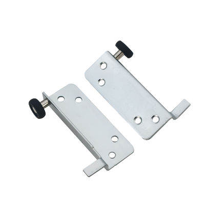 Sürgülü Gardırop Kapıları için Demir ve Naylon Katlanır Kapı Rulo Tekerlek Bağlantı Parçaları 8.5cm*11cm