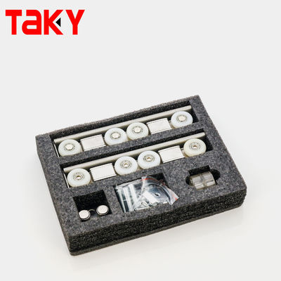 Modern Mobilya Dolabı için Çift Yumuşak Kapatma 8 Tekerlekli Kaydırıcı Kapı Katran Donanımı